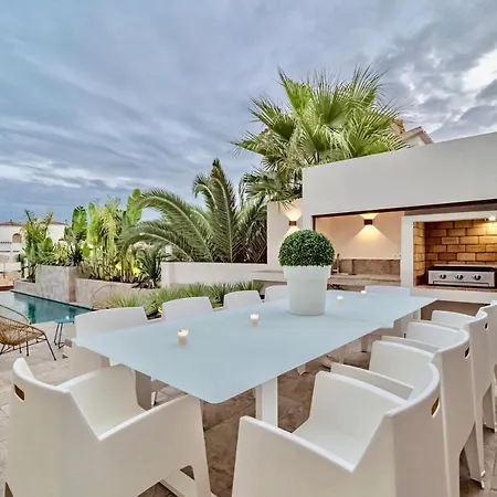 Villa N15 En Plein Coeur De La Marina, Proche De Rosas, Costa Brava Empuriabrava Exterior photo