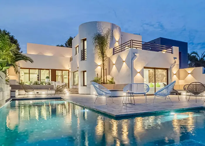 Villa N15 En Plein Coeur De La Marina, Proche De Rosas, Costa Brava